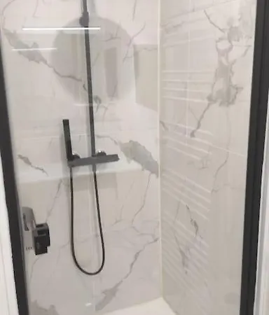 וילה Avec Lagon Et Jacuzzi *